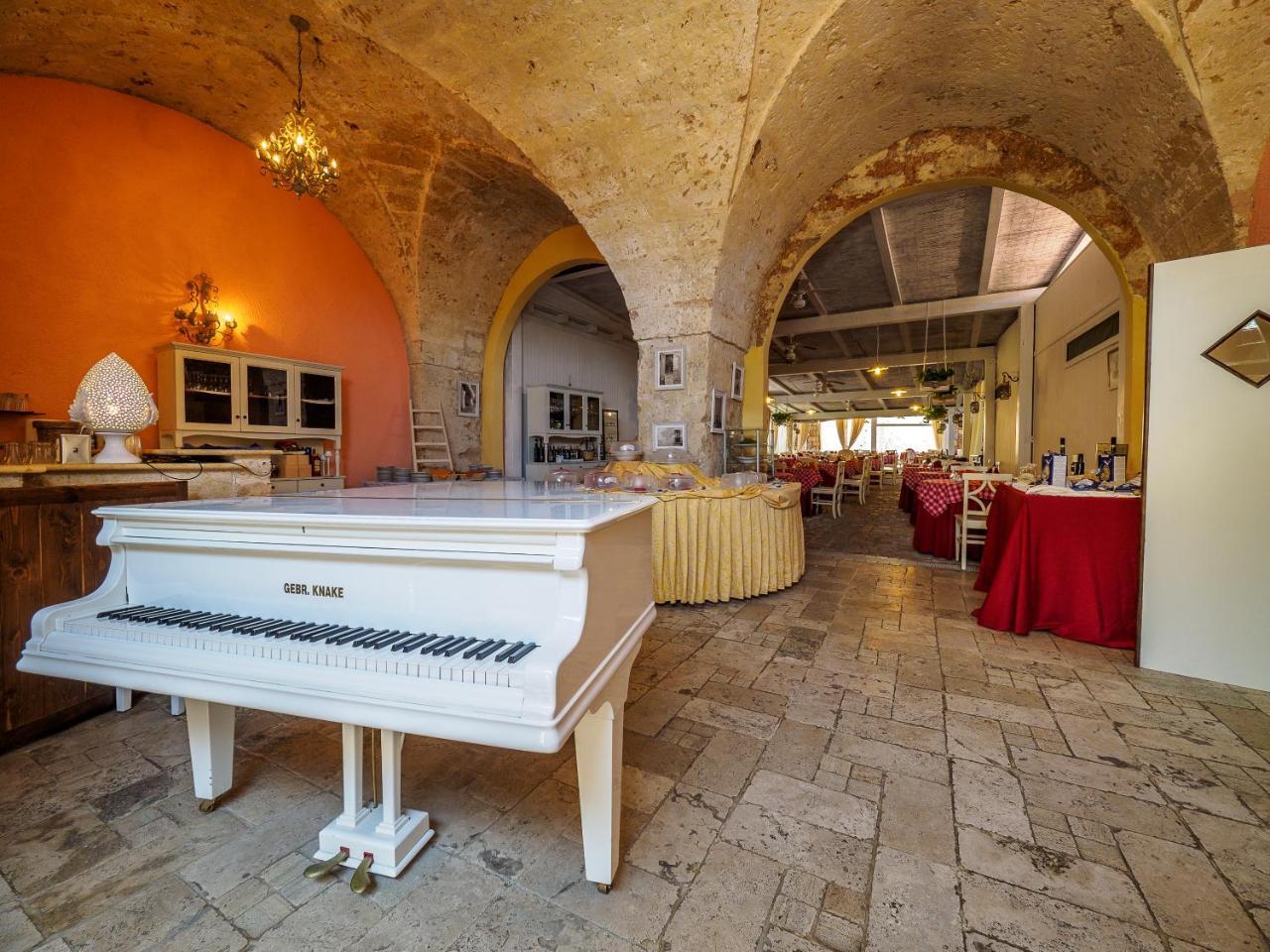 Antica Masseria Rottacapozza Torre San Giovanni Ugento Exterior photo